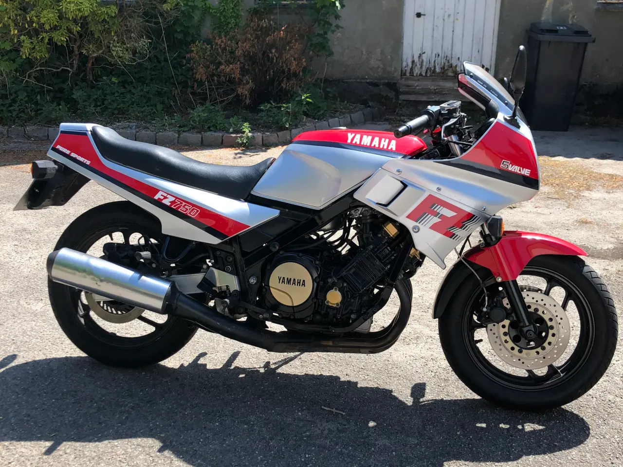 Billede 1 - Yamaha fz750 