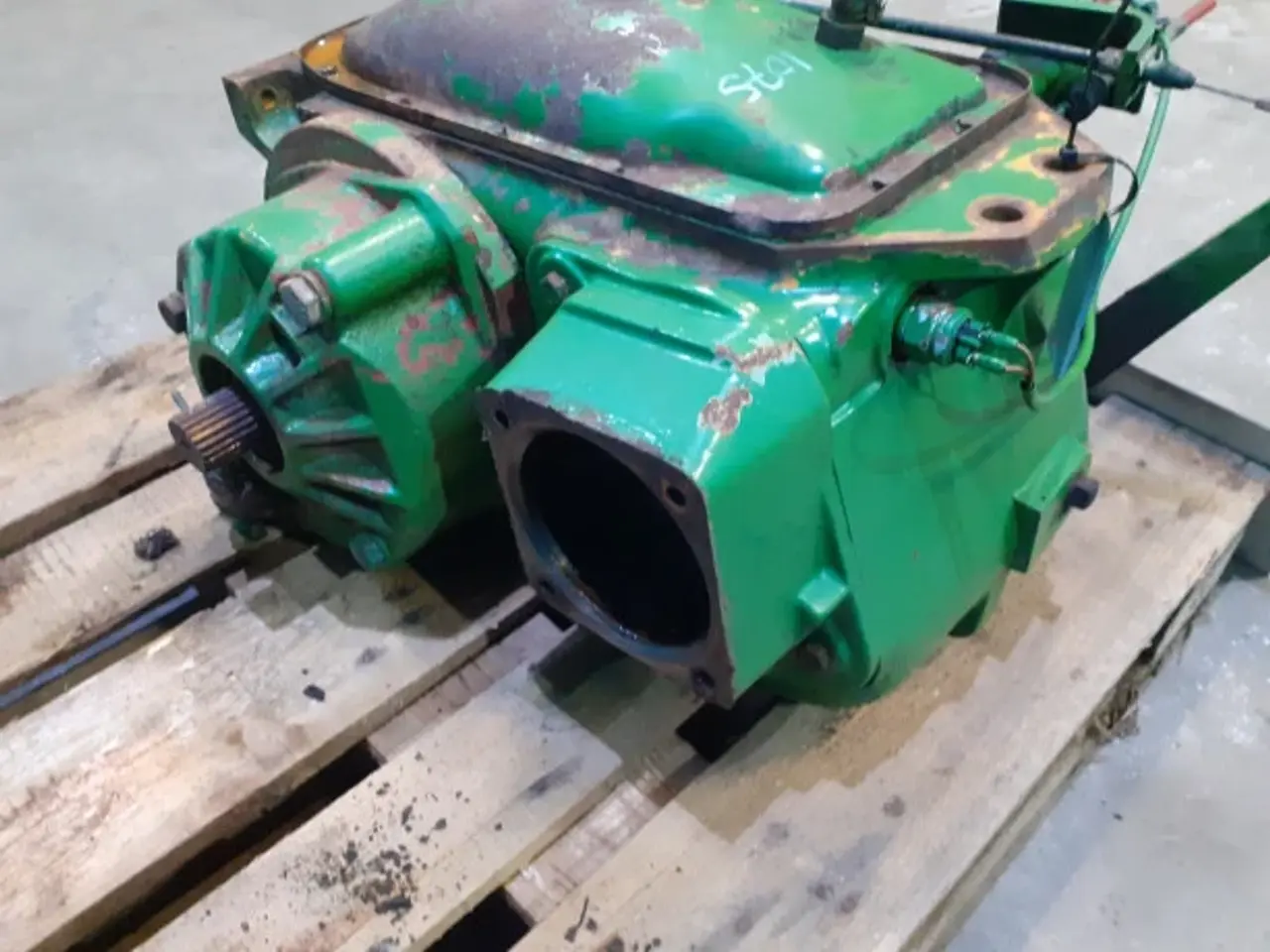 Billede 5 - John Deere 1075 Gearkasse
