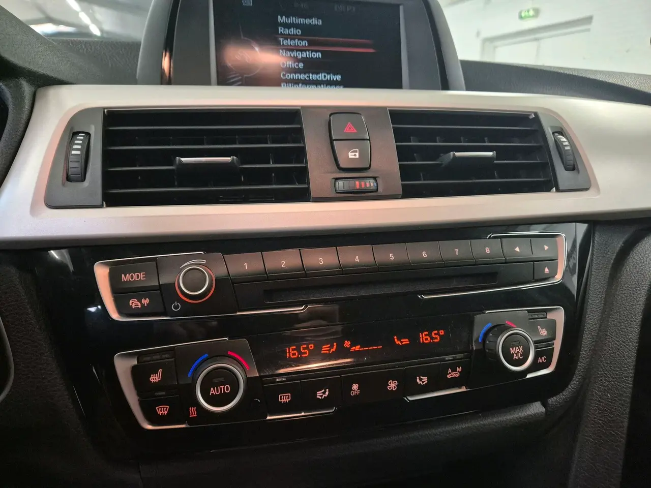 Billede 8 - BMW 320d Touring 2,0 D Steptronic 190HK Stc 8g Aut.