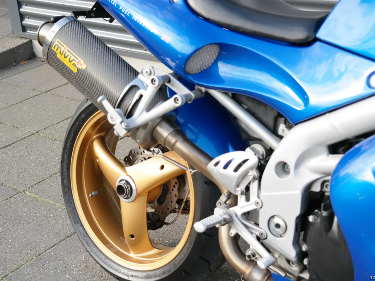 Billede 9 - Triumph Daytona 955i MC-SYD       BYTTER GERNE