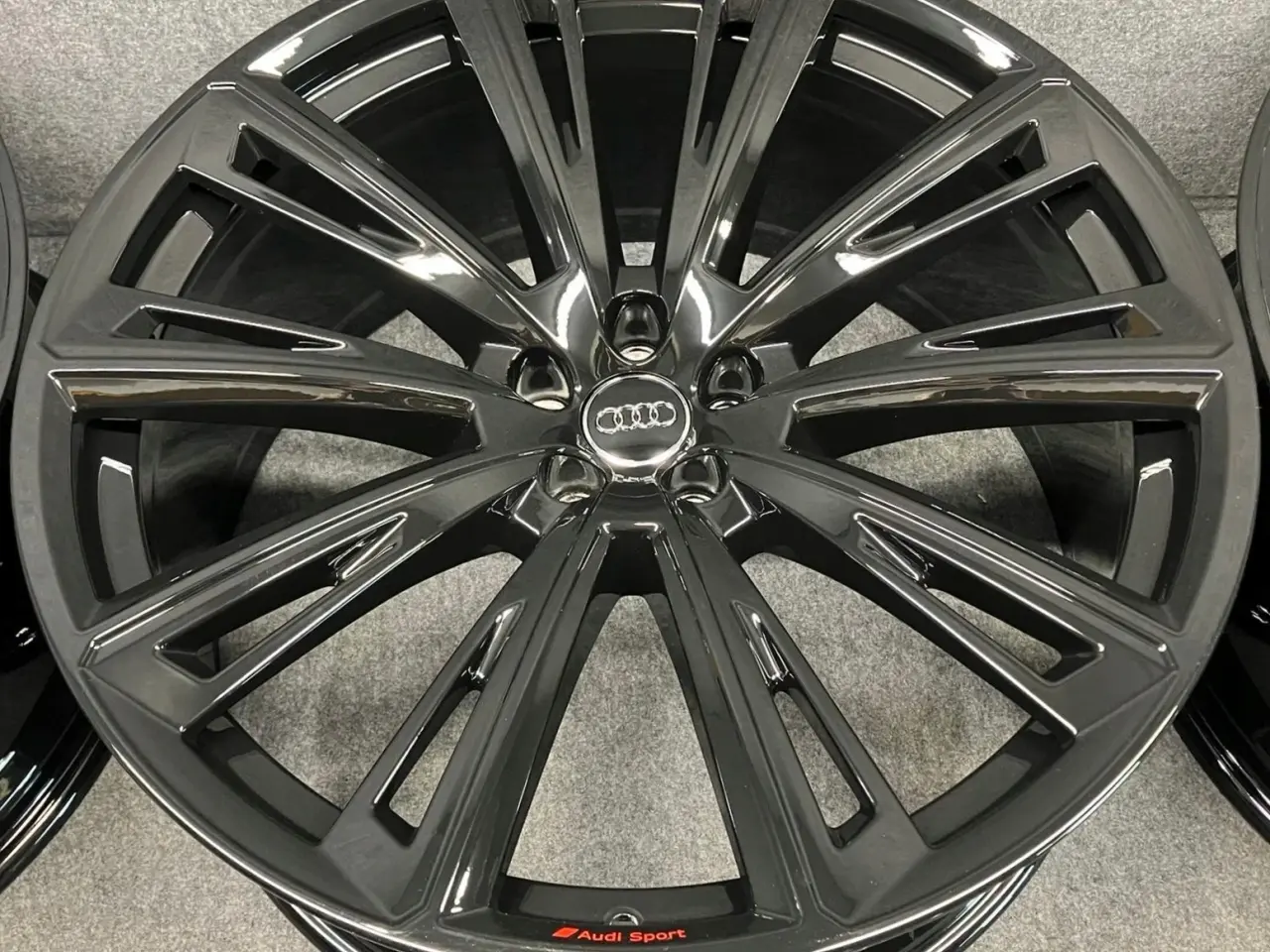 Billede 4 - ALUFÆLGE AUDI Q8 Q7 SQ8 SQ7 RSQ8 RSQ7 4M8 23"