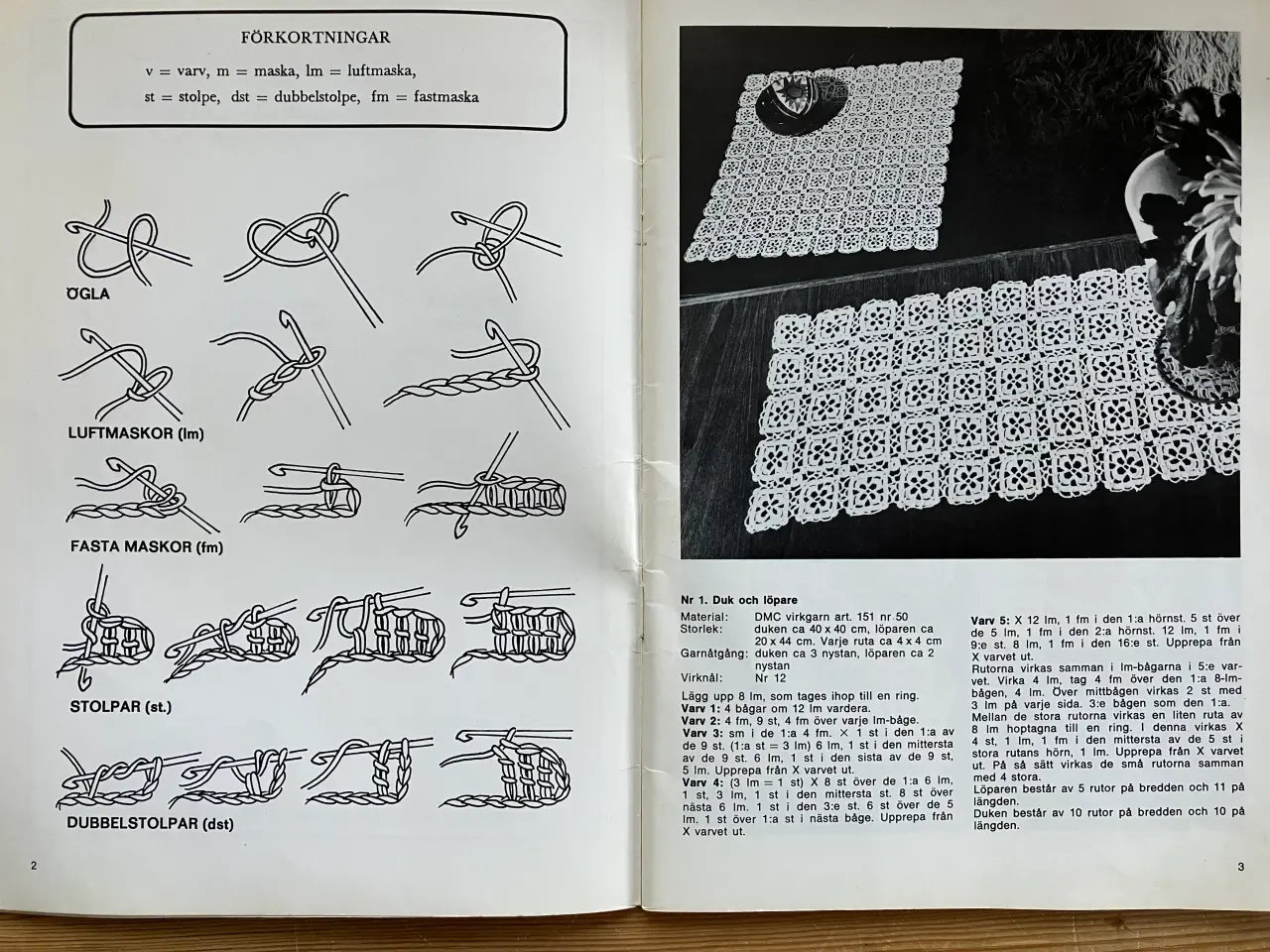 Billede 4 - To gamle håndarbejdshæfter, korssting m.m.