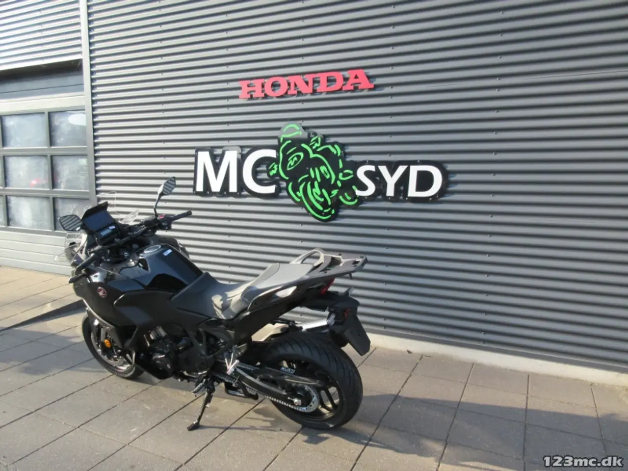 Billede 14 - Honda NT 1100 D MC-SYD BYTTER GERNE 5 ÅRS FABRIKS GARANTI