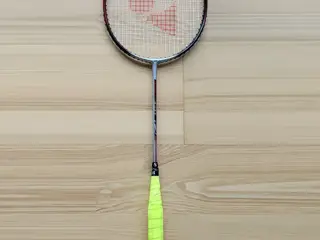 Yonex Isometric Badmintonketcher