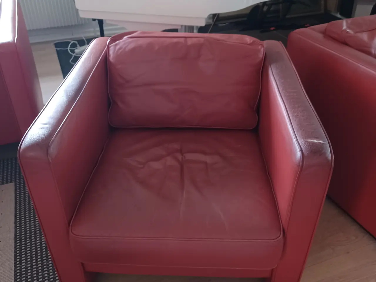 Billede 4 - Sofaer i rødt læder