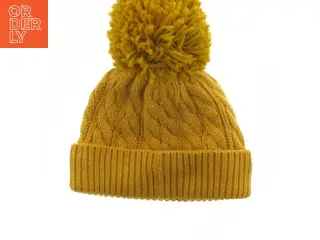 Gul strikket hue med pompon fra Next (str. 6 mdr)