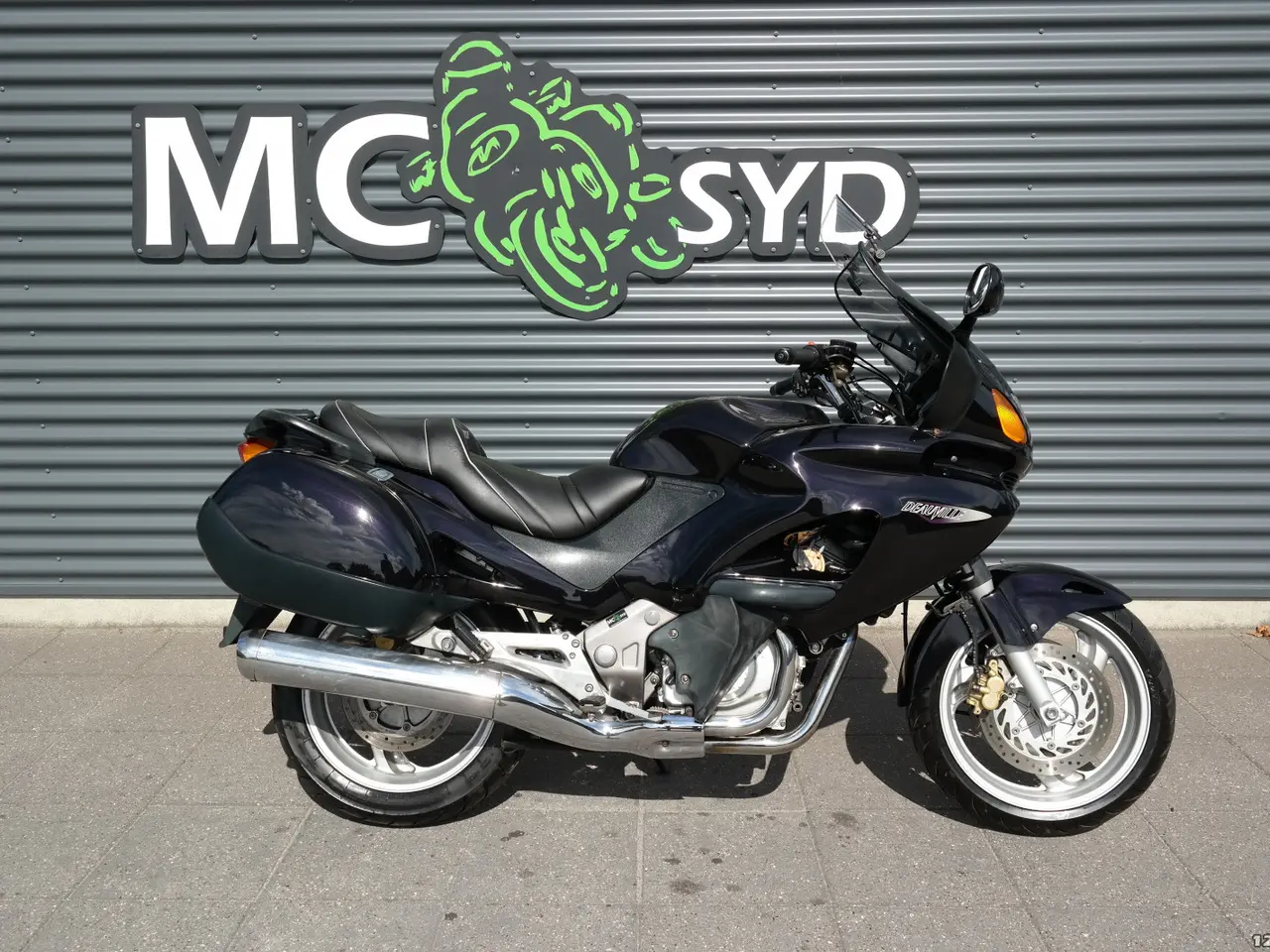 Billede 1 - Honda NT 650 Deauville MC-SYD       BYTTER GERNE