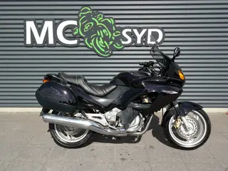 Honda NT 650 Deauville MC-SYD BYTTER GERNE