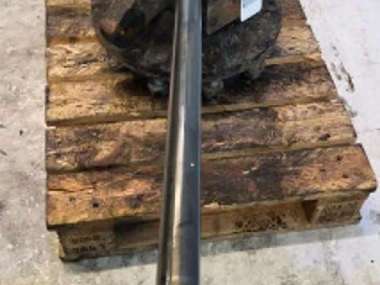 Billede 13 - New Holland LB115B Hjulnav L. 85821289