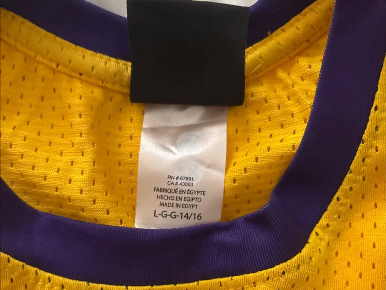 Billede 2 - Retro Lakers trøje