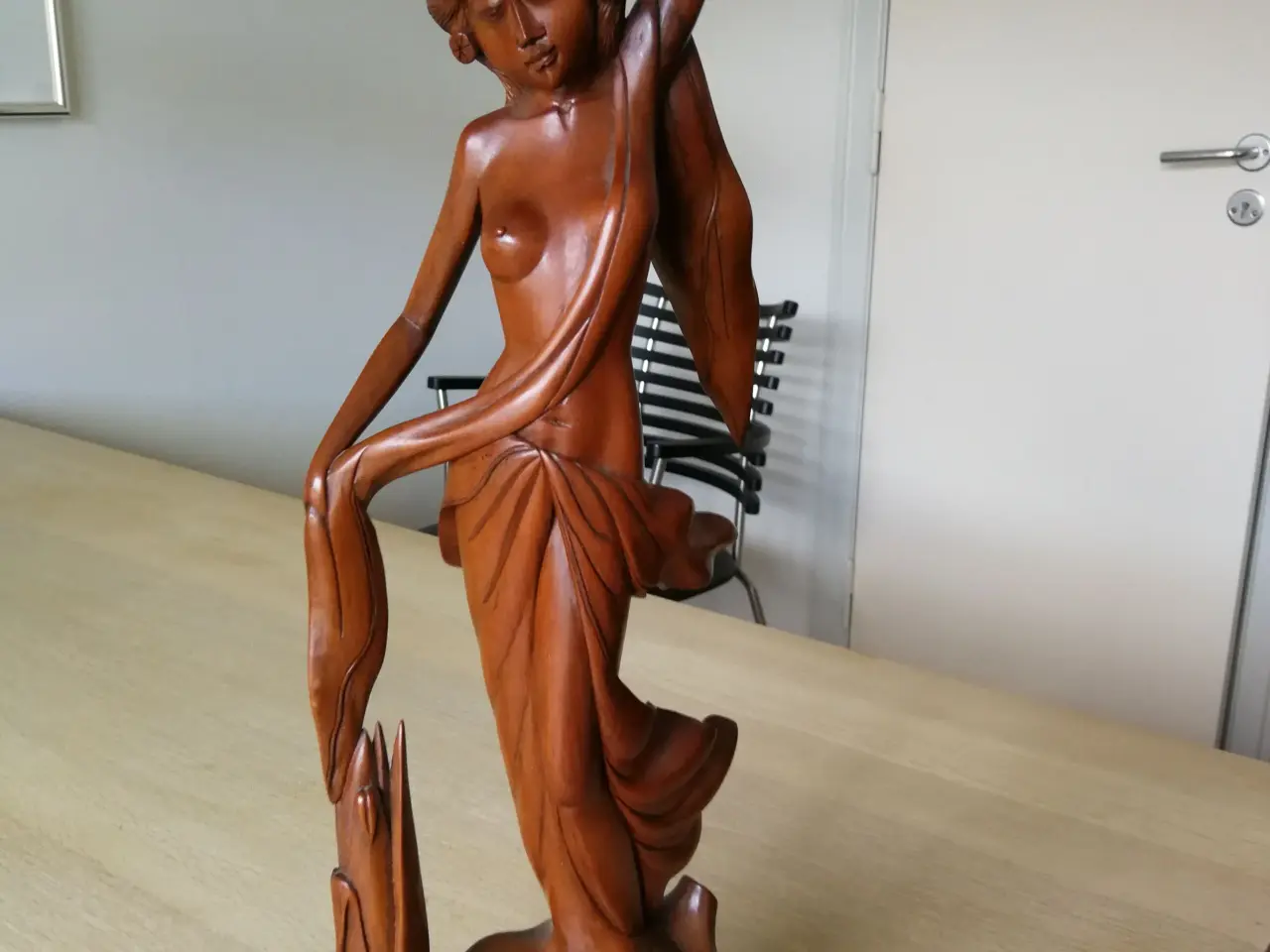 Billede 1 - Kvindefigur 