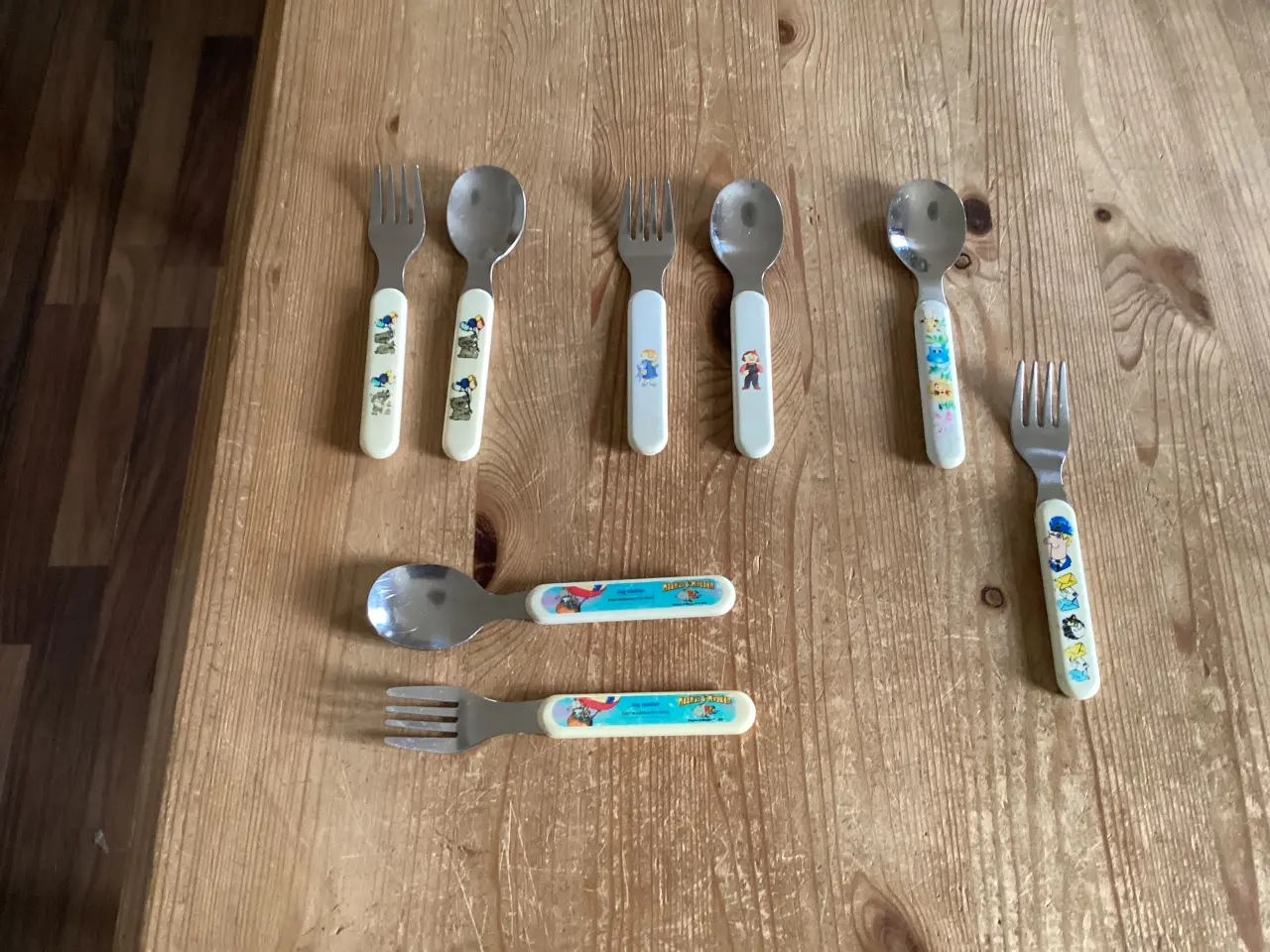 Billede 10 - Børne Service. Fætter Br, Bamse, Kaj og Andrea osv