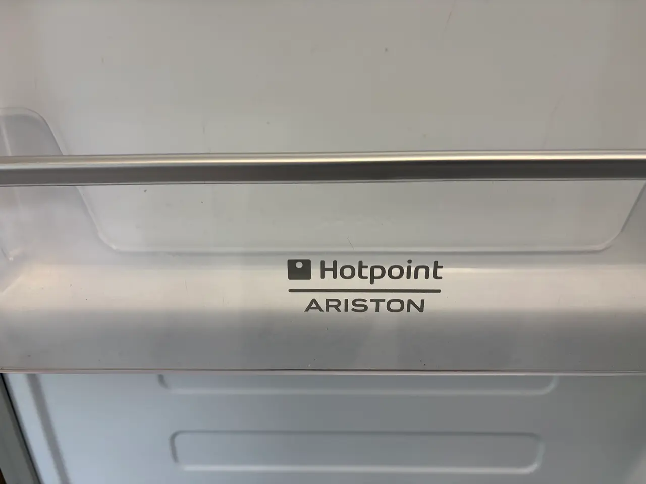 Billede 7 - Ariston. Kølefryseskab til integrering bag låge.