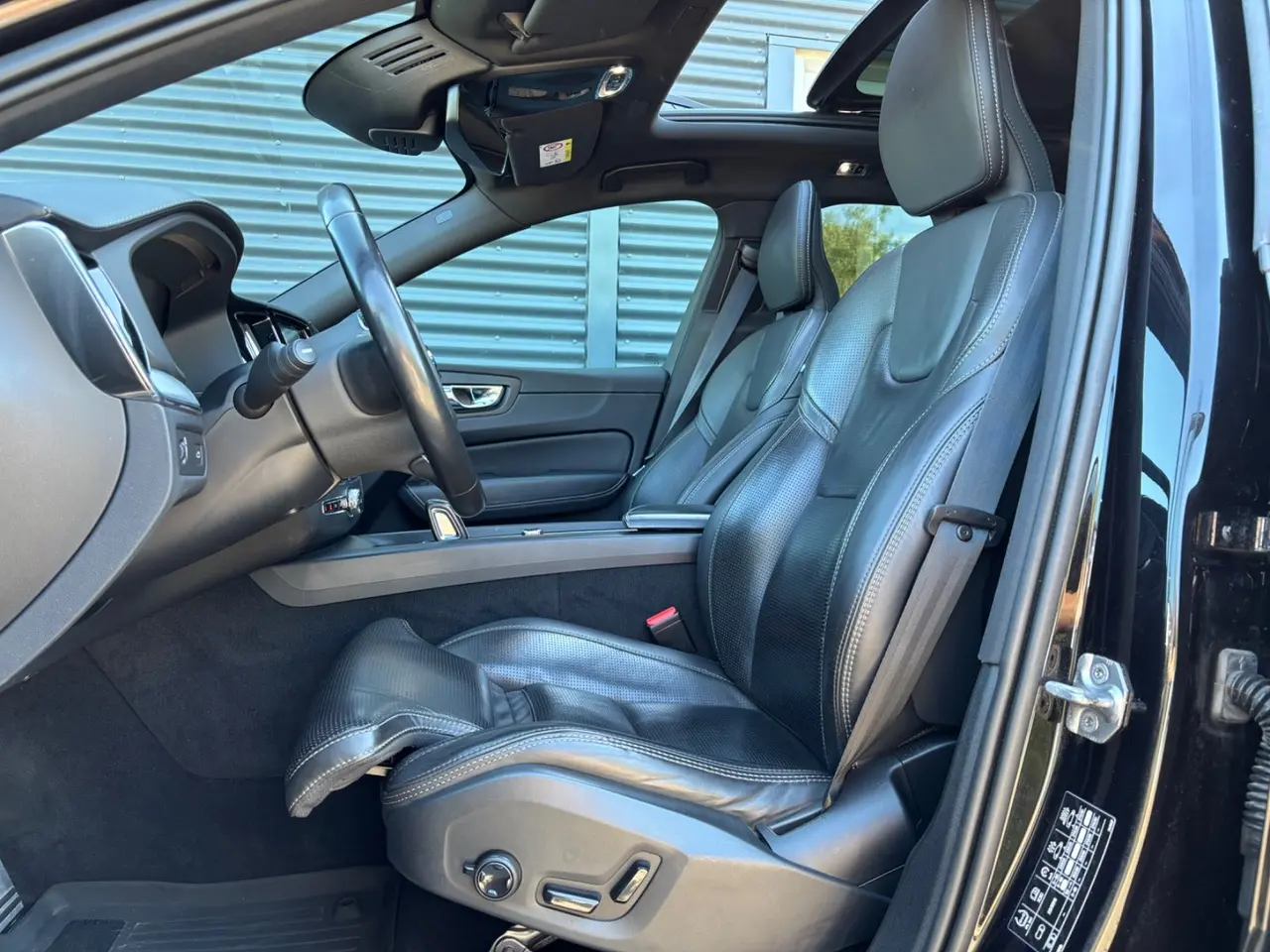 Billede 4 - Volvo XC60 2,0 B5 235 R-Design aut. AWD