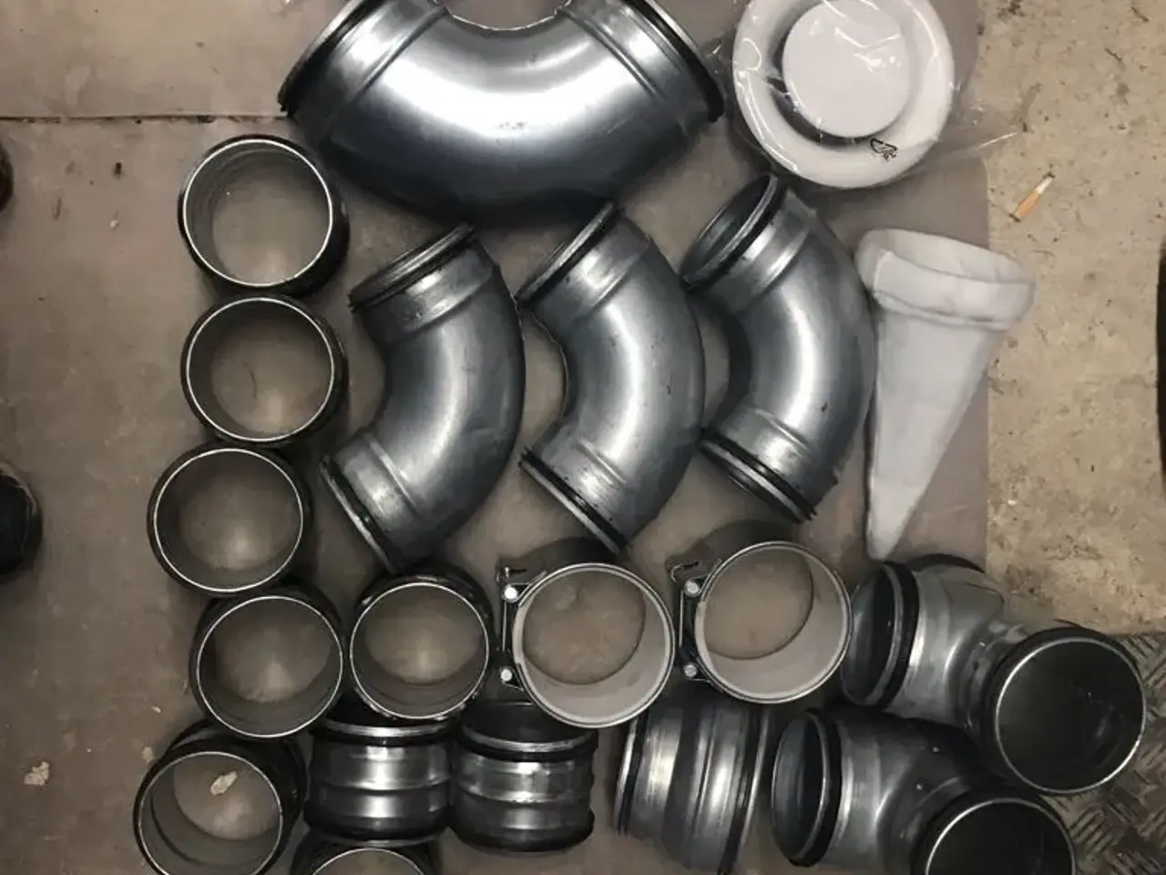 Billede 1 - Ventilation rør
