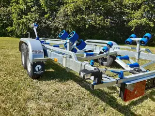 Vlemmix Bådtrailer 700x220 3500