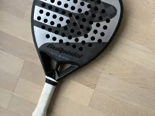Bullpadel Hack 03 "Paquito" 2023