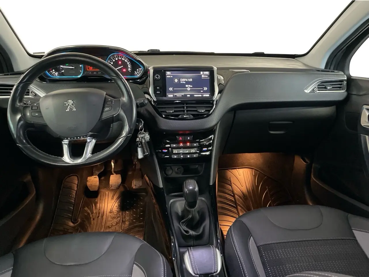 Billede 10 - Peugeot 2008 1,2 e-THP 110 Selection Sky