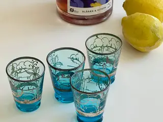 Venitianske snapseglas, 4 stk samlet
