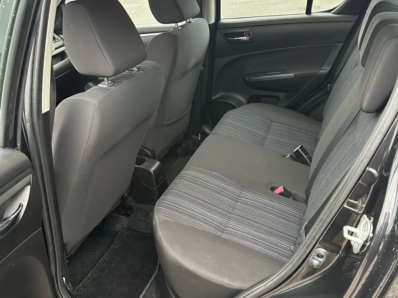 Billede 9 - Suzuki Swift 1,2 Dualjet 16V Club 90HK 5d