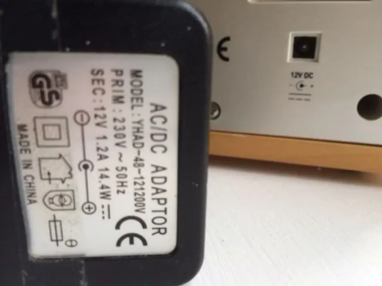 Billede 4 - Pure Strømforsyning/lader AC/DC Adapter 12V= 1,3A
