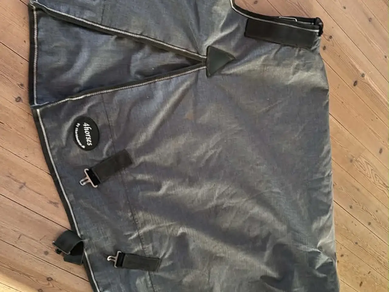 Billede 1 - Udedækken str 115 mulighed for liner : hals