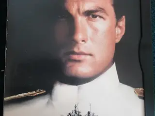 Under Siege/Kapring På Åbent Hav