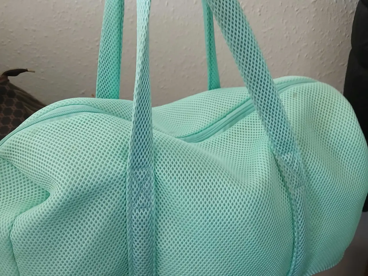 Billede 1 - Taske til salg 👜