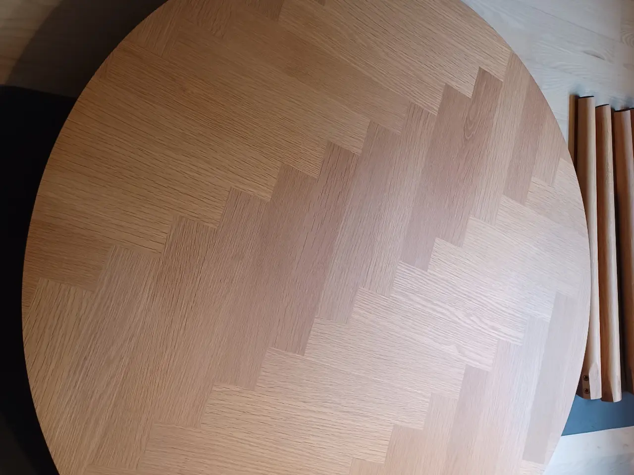 Billede 3 - Spisebord egefiner sildeben