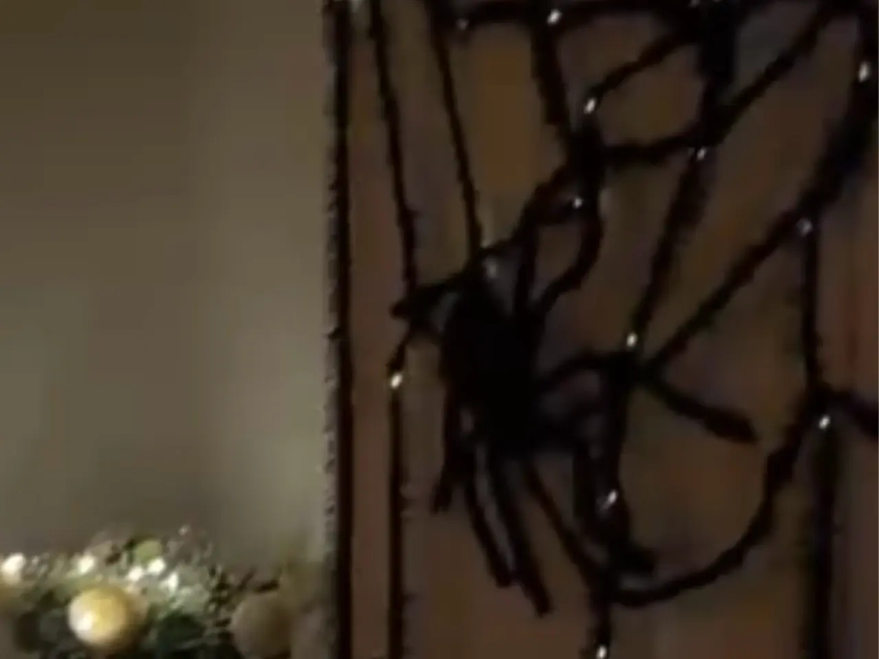 Billede 4 - Ass. Halloween pynt