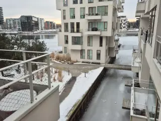 Lys lejlighed med havudsigt, fuldt møbleret