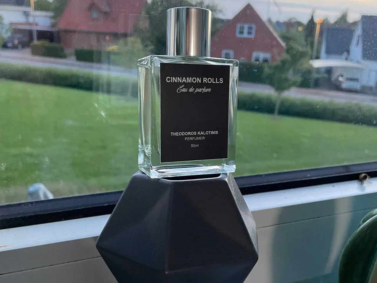 Billede 1 - Theodoros Kalotinis Cinnamon Rolls parfume