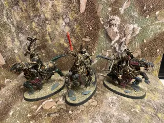 Warhammer Varanguards