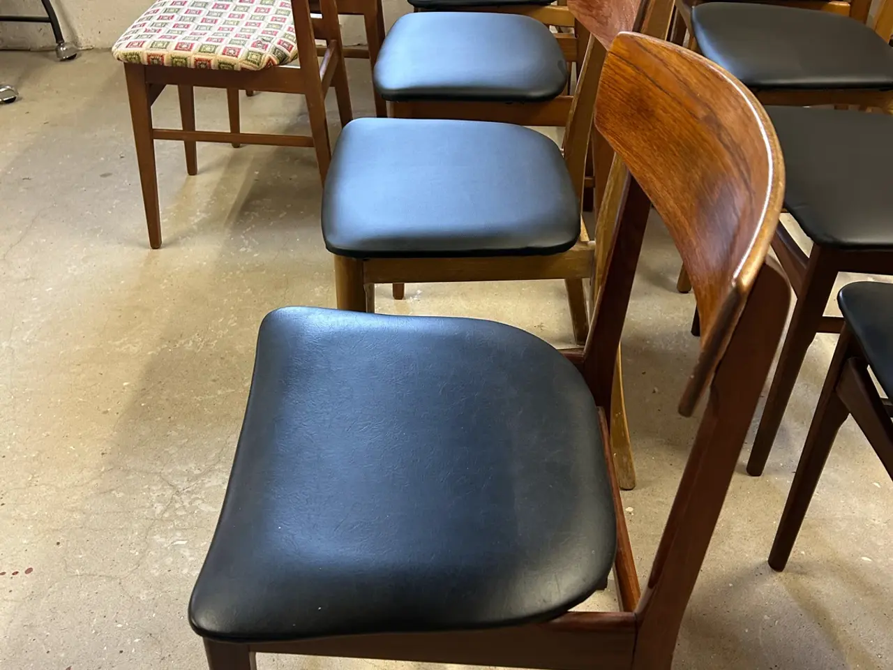 Billede 9 - đŠđ° STOR SAMLING DANSKE RETRO TEAKSTOLE â 1960âER