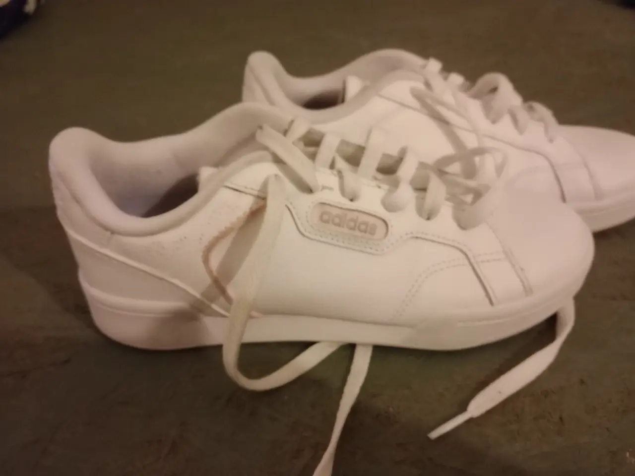 Billede 1 - Adidas sko 