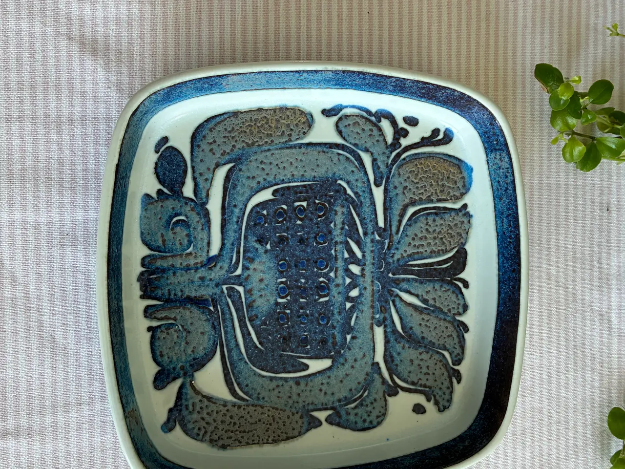 Billede 3 - Royal Copenhagen kunstfajance - Fad/skål