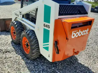 Bobcat 645 nymalet med 4 ny dæk - 3