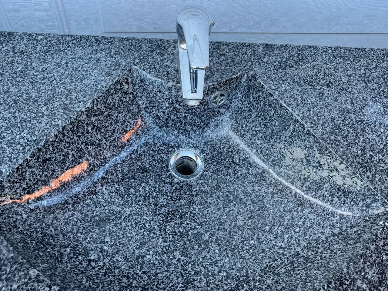 Billede 1 - Granit bordplade med vask