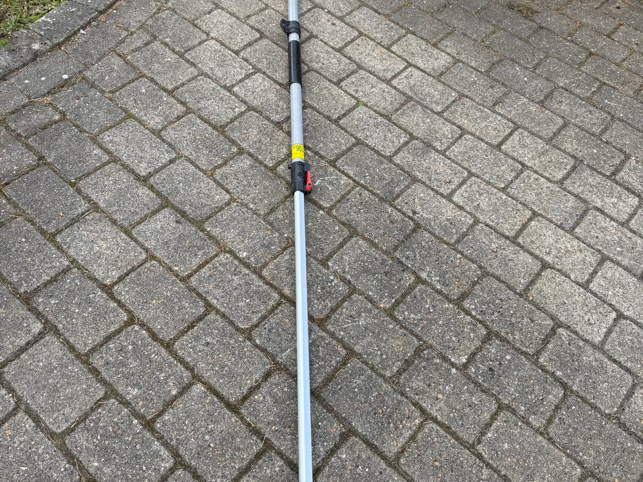 Billede 7 - Sælger en Florabest teleskopisk motorsav 20V