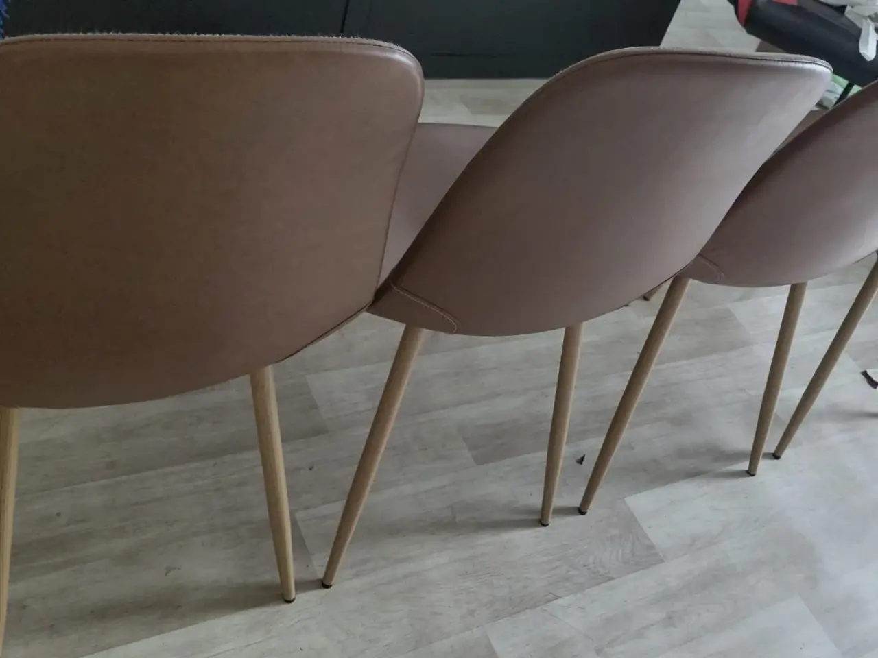 Billede 5 - Brun stol