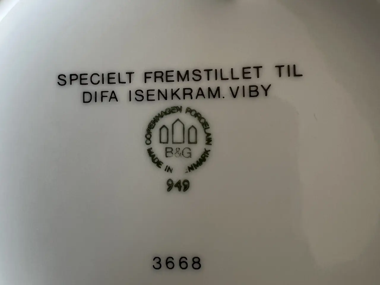Billede 3 - Bing & Grøndahl Viby Kirke porcelænsplatte