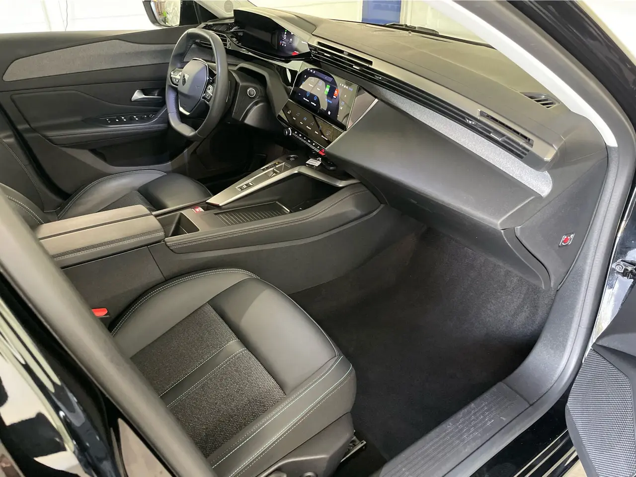 Billede 23 - Peugeot 308 1,5 BlueHDi 130 Allure SW EAT8 Van