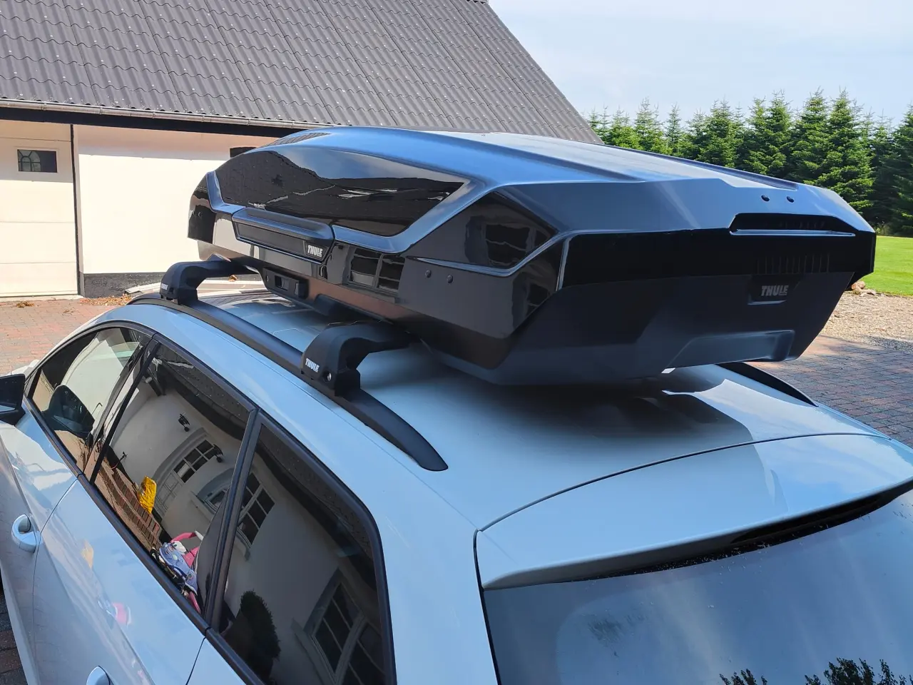 Billede 2 - UDLEJES - Thule motion 3 L
