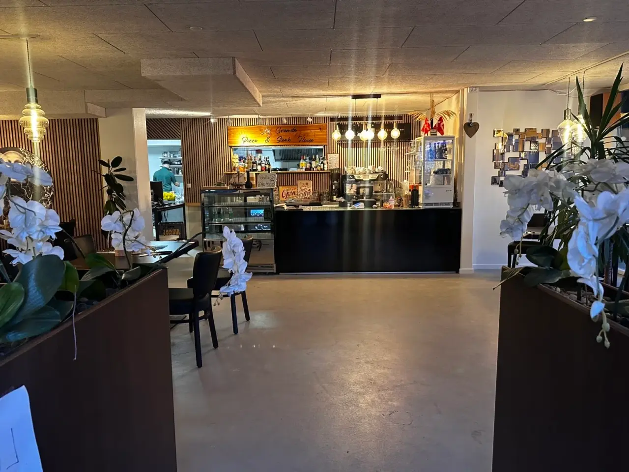 Billede 2 - Restaurant til salg 