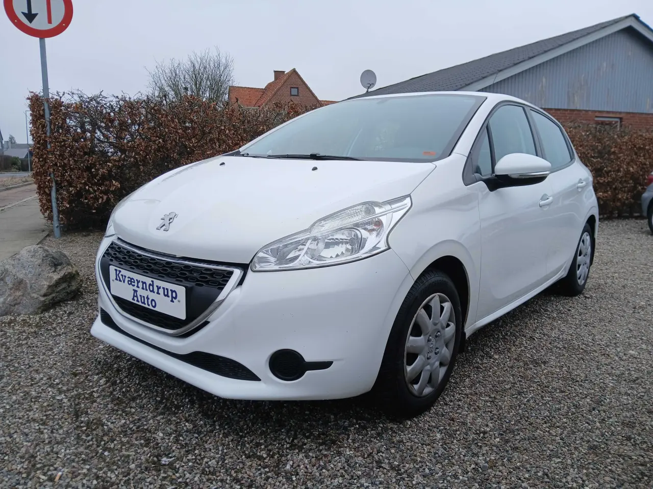 Billede 1 - Peugeot 208 1,2 Nysynet 