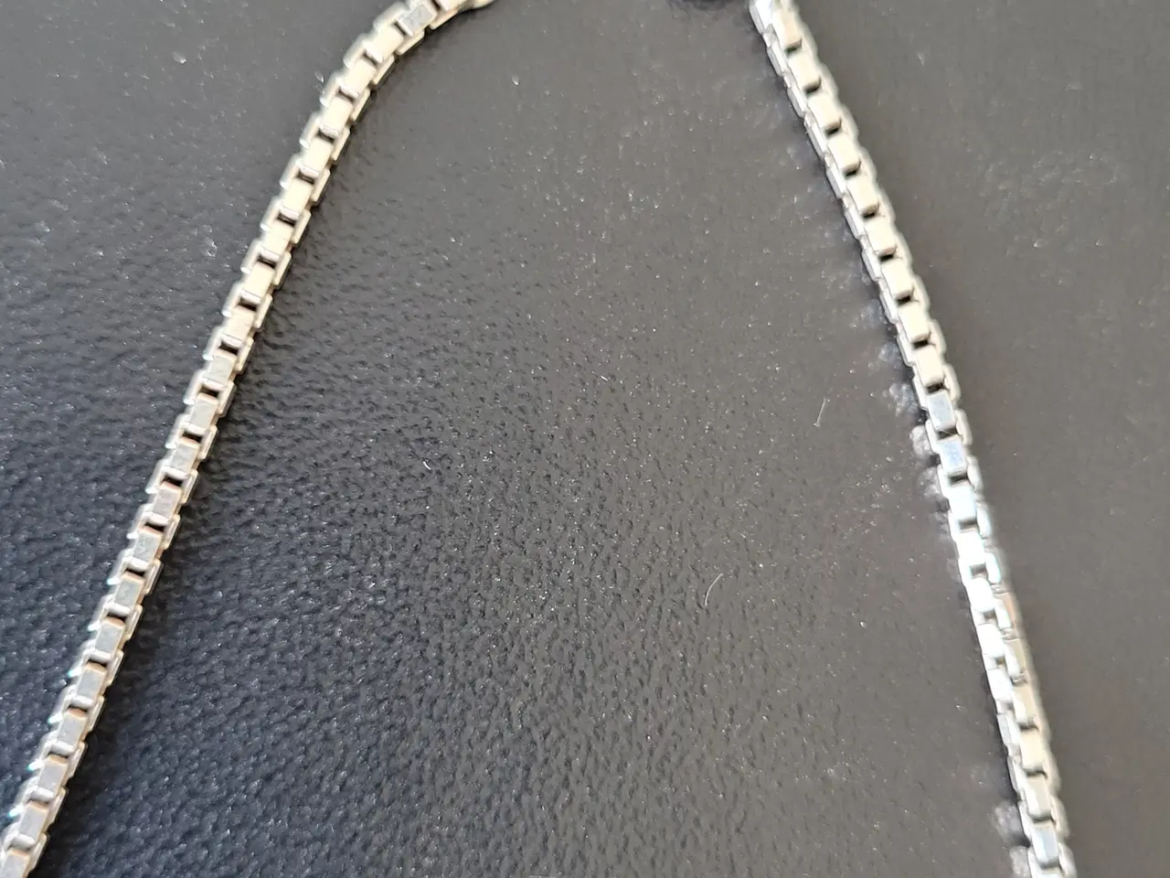 Billede 3 - Sølvkæde (muresten) 925 sterling 40 cm.