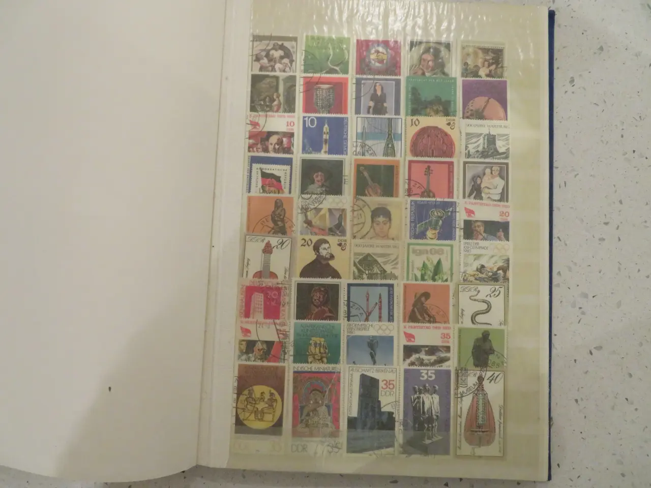 Billede 1 - DDR, 730 forskellige frimærker
