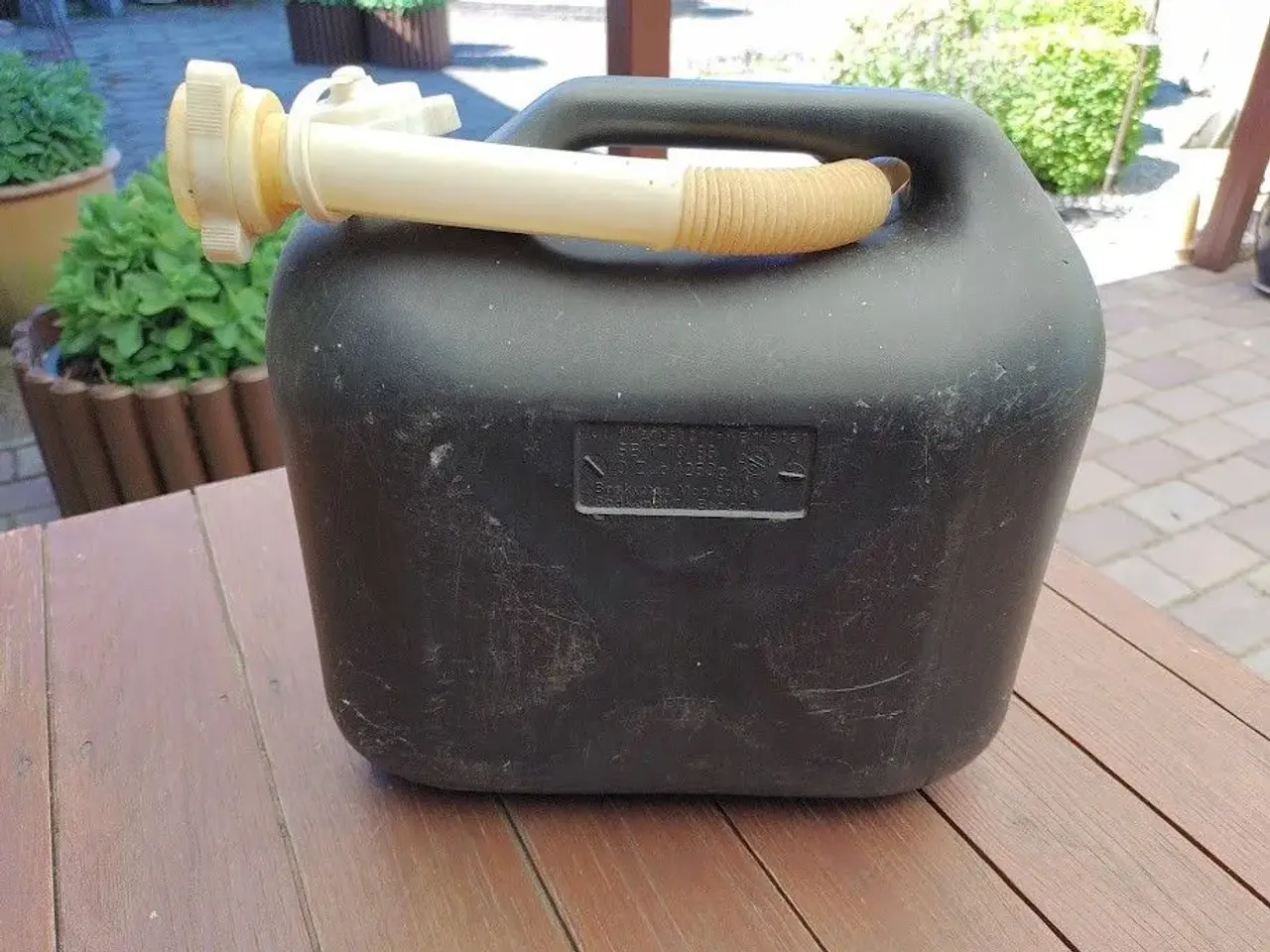 Billede 1 - Benzindunk  10 l.