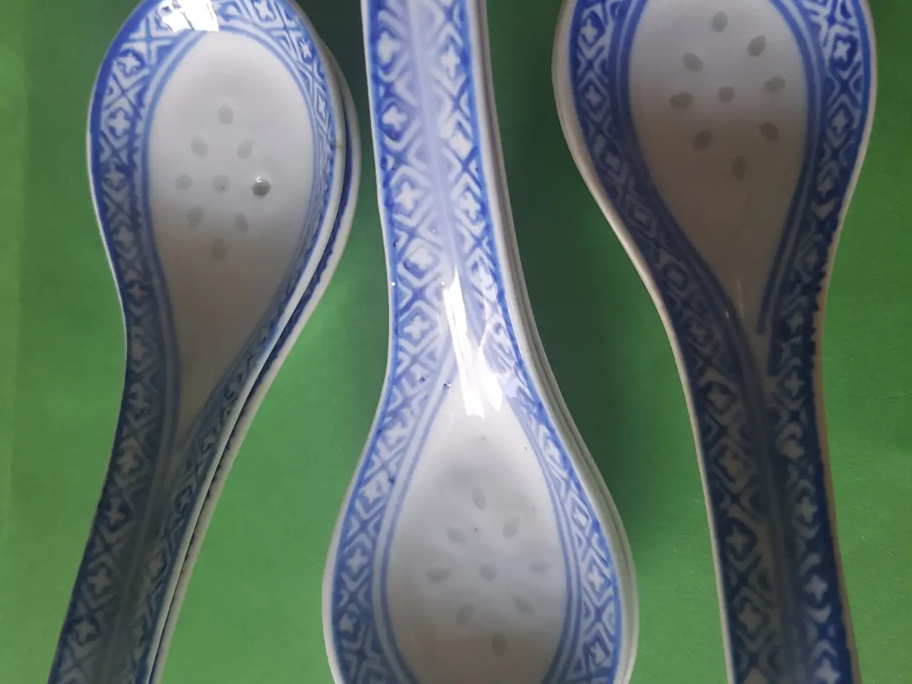 Billede 1 - Porcelæn, Kinesiske suppe skeerne