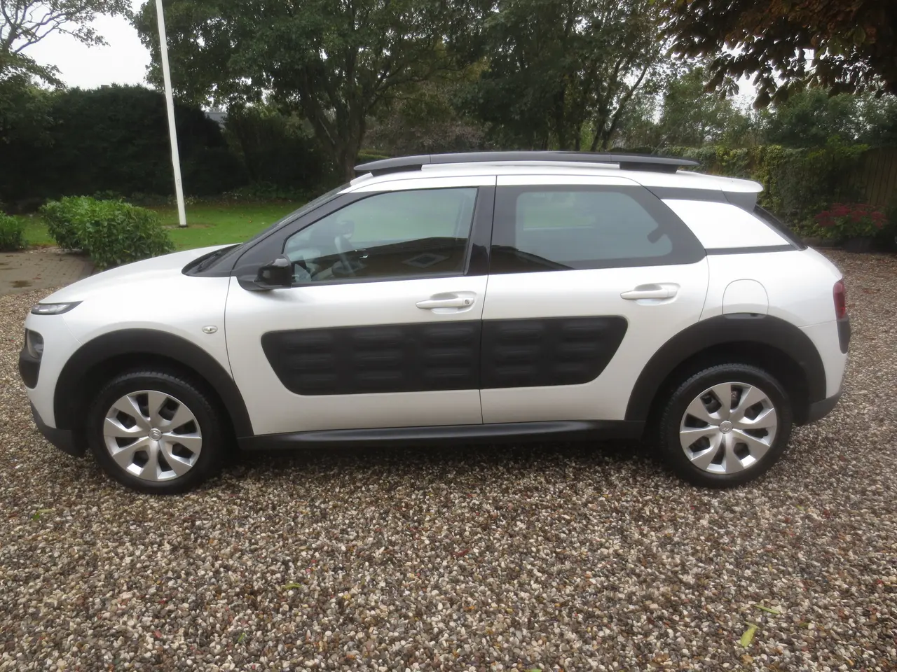 Billede 12 - Citroen C 4 Cactus 1.2 i Turbo År 15. 